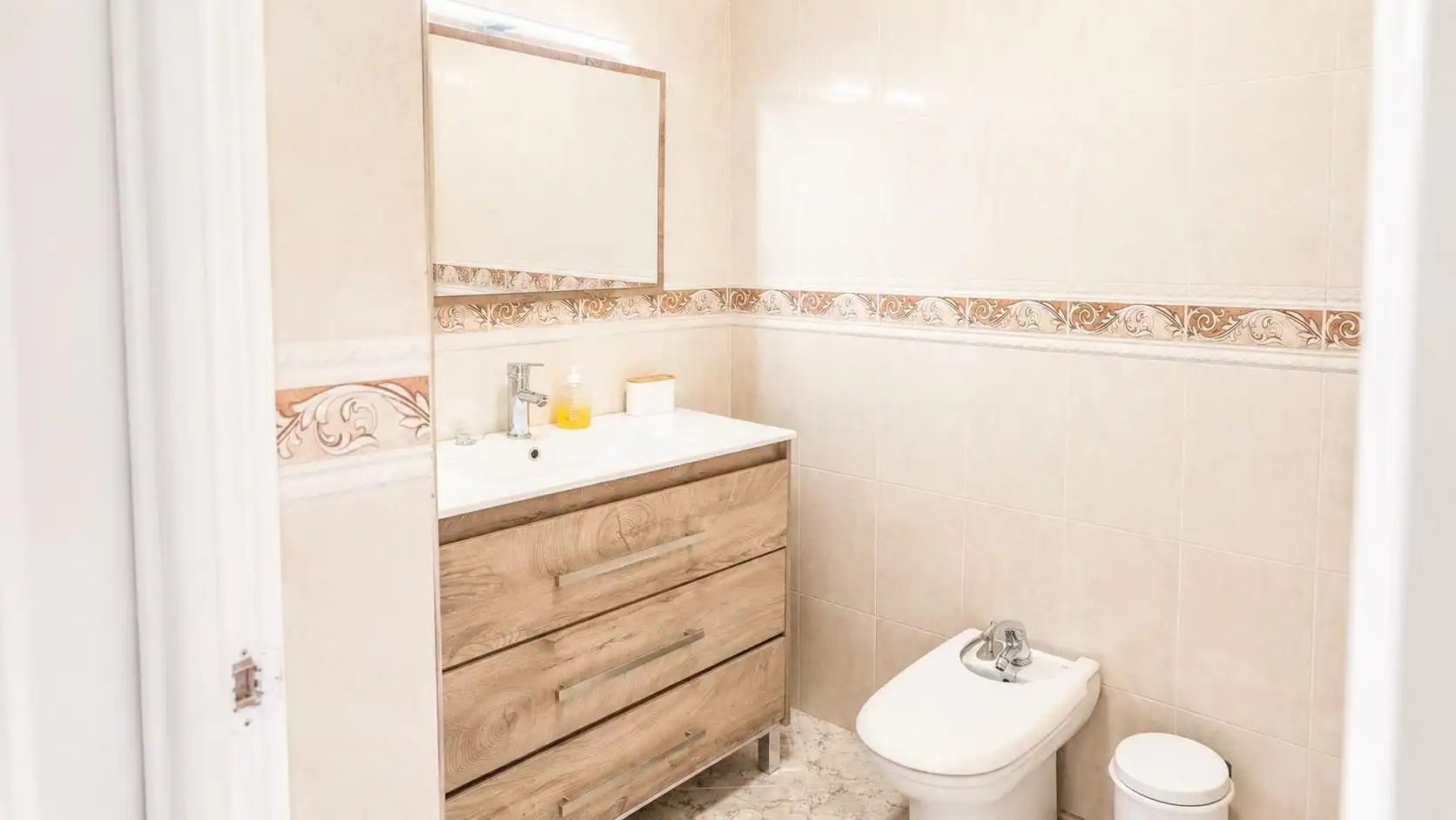 Baño de Piso en venta en Málaga con Aire acondicionado, Calefacción y Terraza