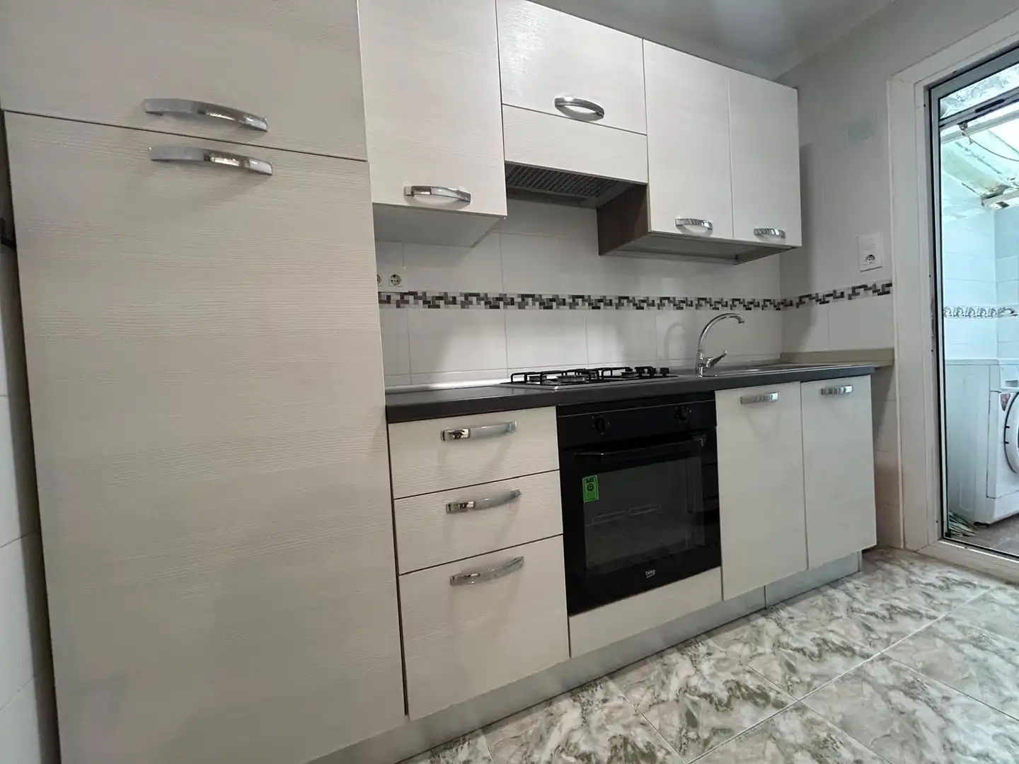Kitchen of Flat for sale in Alfafar  with Air Conditioner