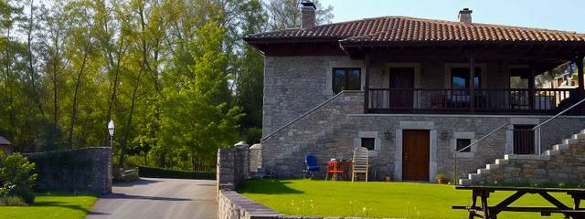 Casa-chalet en Venta en Pría - Nueva-Hontoria - Naves