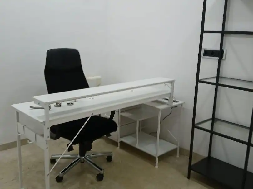 Oficina de alquiler en Alcoy / Alcoi con Aire acondicionado, Calefacción y Amueblado