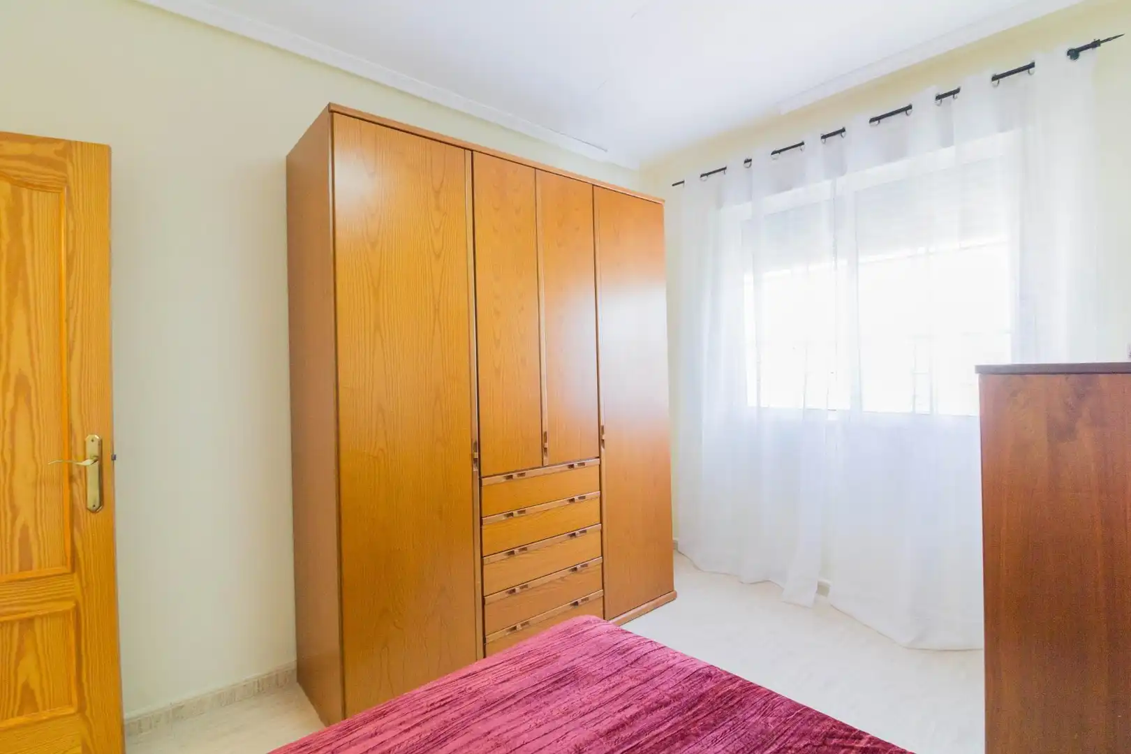 Houses for sale in Calle de Antonio Quirante Marhuenda, Cox