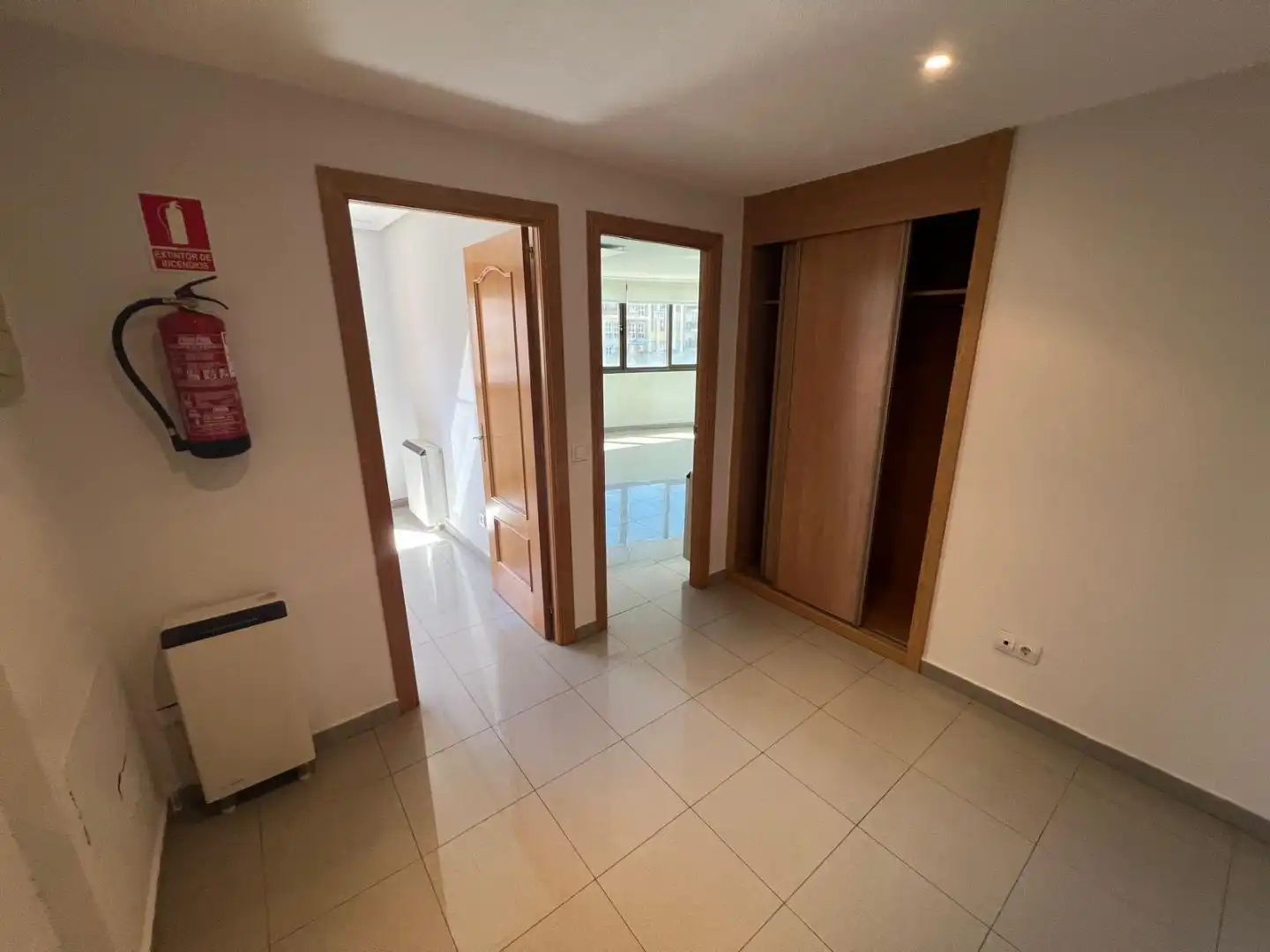 Büro zur Miete in Majadahonda mit Klimaanlage und Heizung