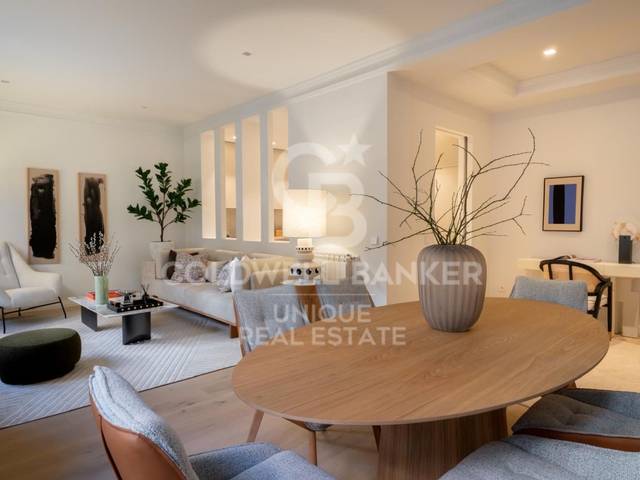 Piso en Venta en Calle Garcia De Paredes en Almagro