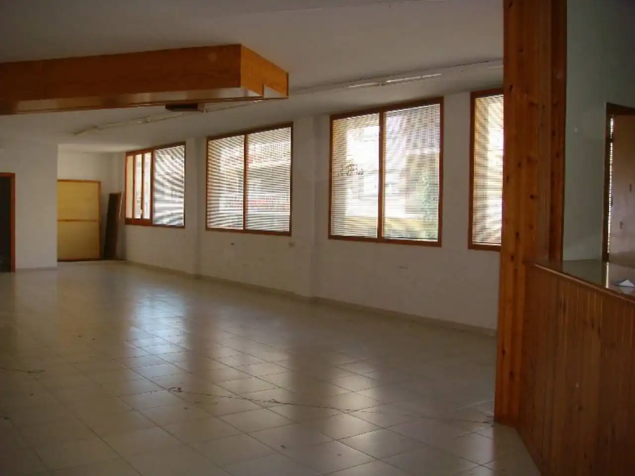 Local comercial en alquiler en Calle Ferran Agulló, imagen 4