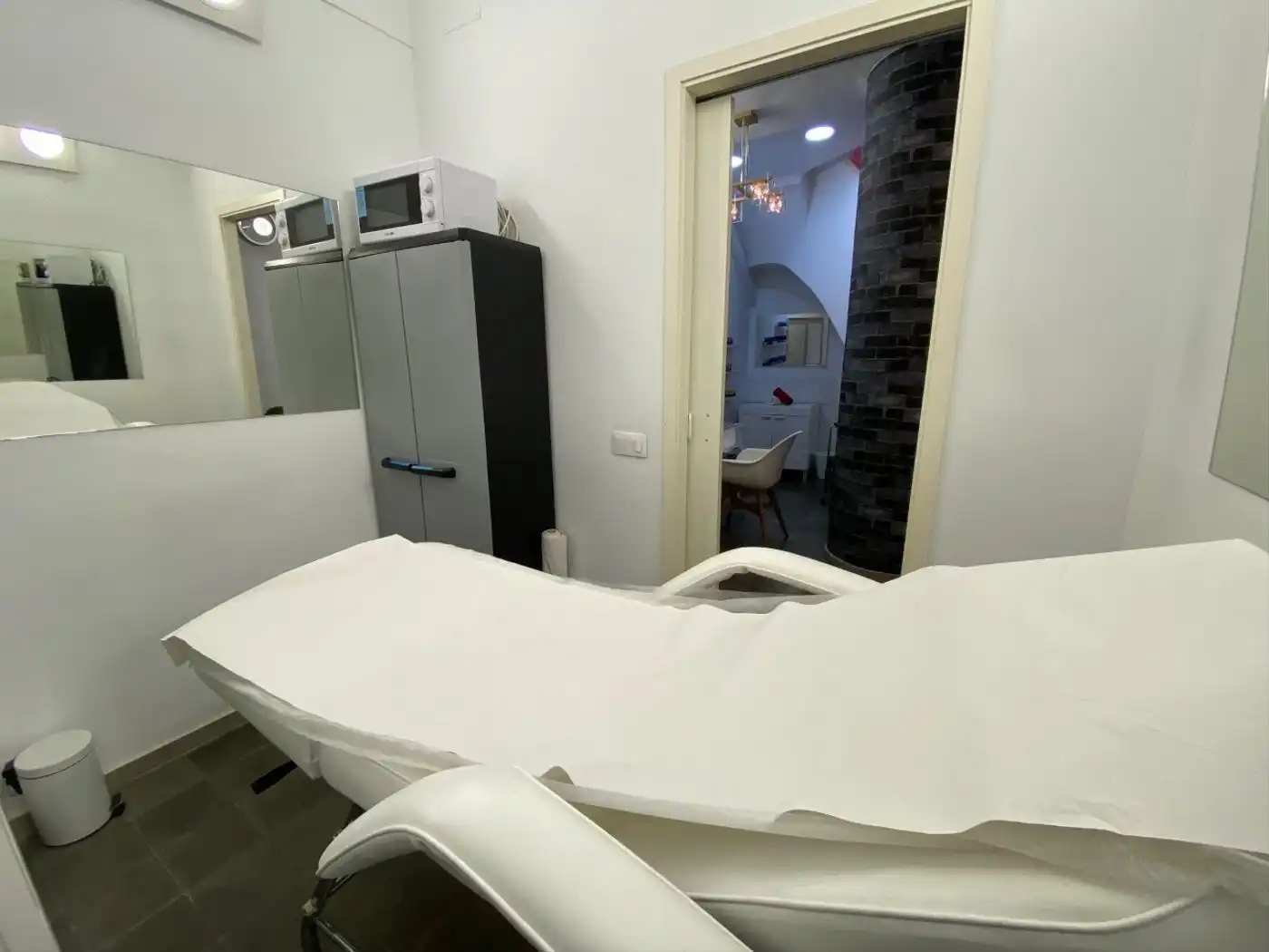 Business premises for transfer in Eixample, imagen 24