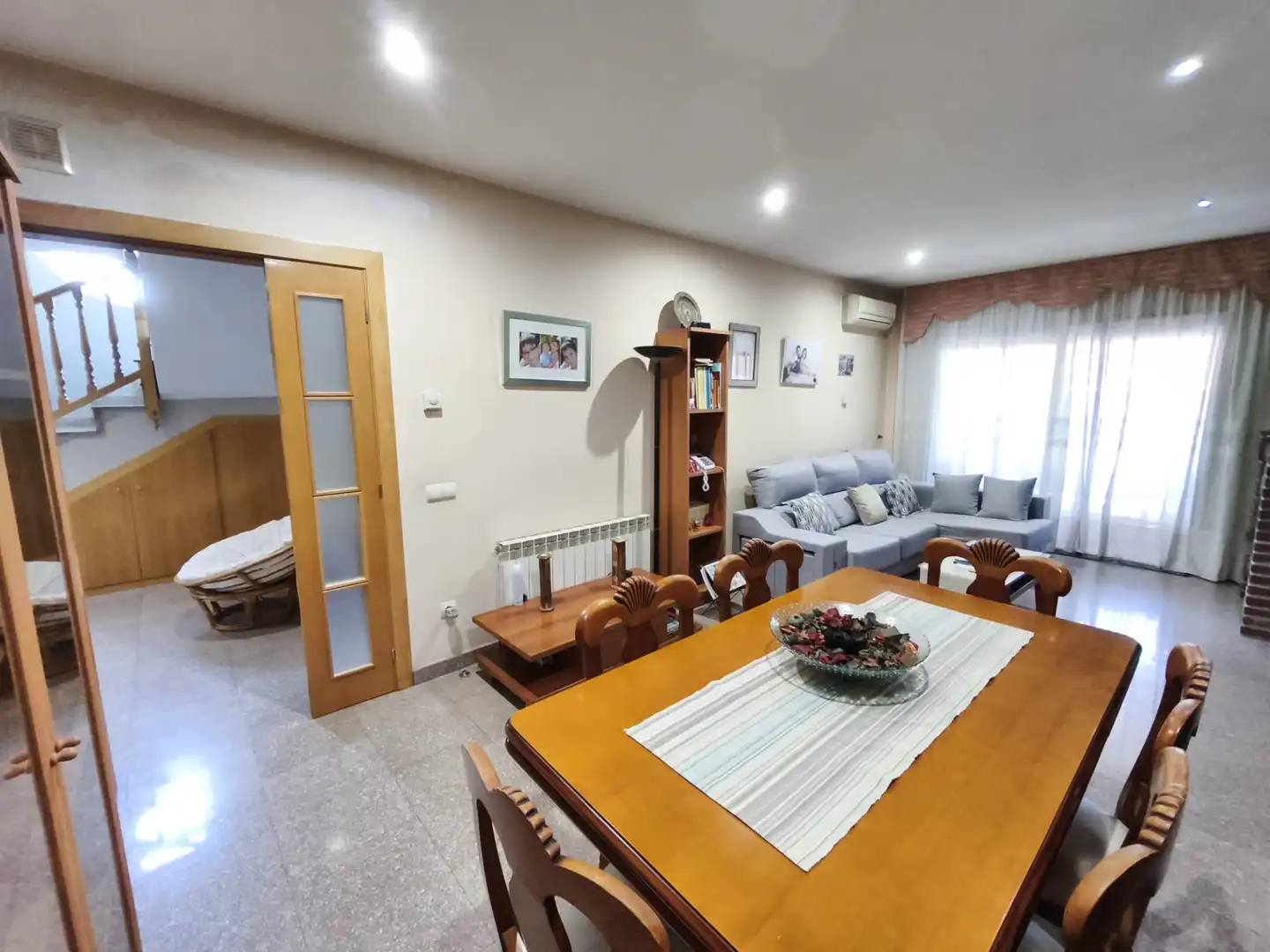 Casa pareada con terraza en venta en Carrer la Roca 20, imagen 17