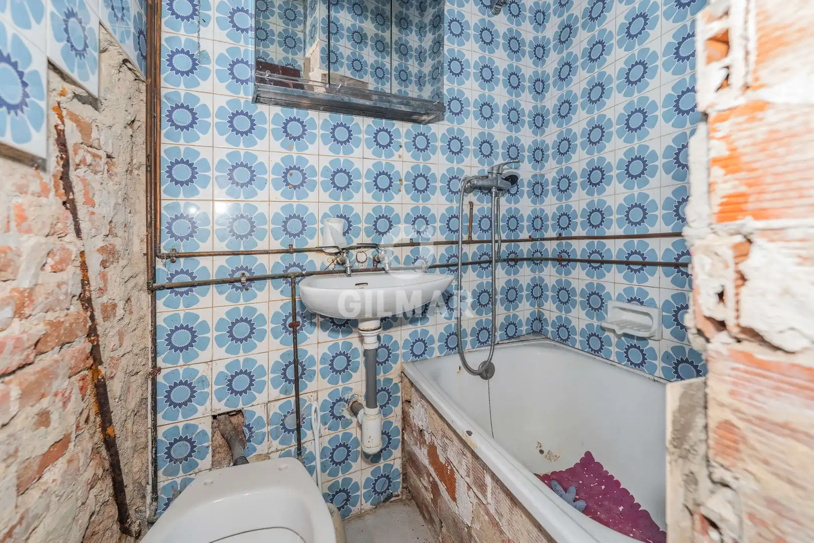 Baño de Planta baja en venta en Madrid con Calefacción