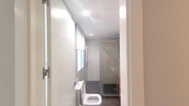 Piso en Alquiler en Calle de Palencia en Cuatro Caminos - Azca