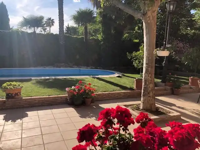 Xalet amb piscina en venda a Calle de la Via 34, imagen 3