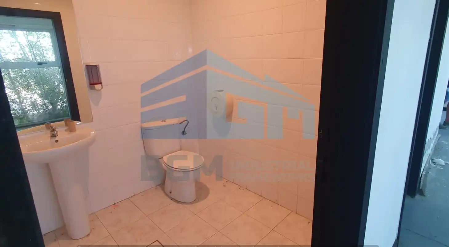 Bathroom of Industrial buildings for sale in As Pontes de García Rodríguez 