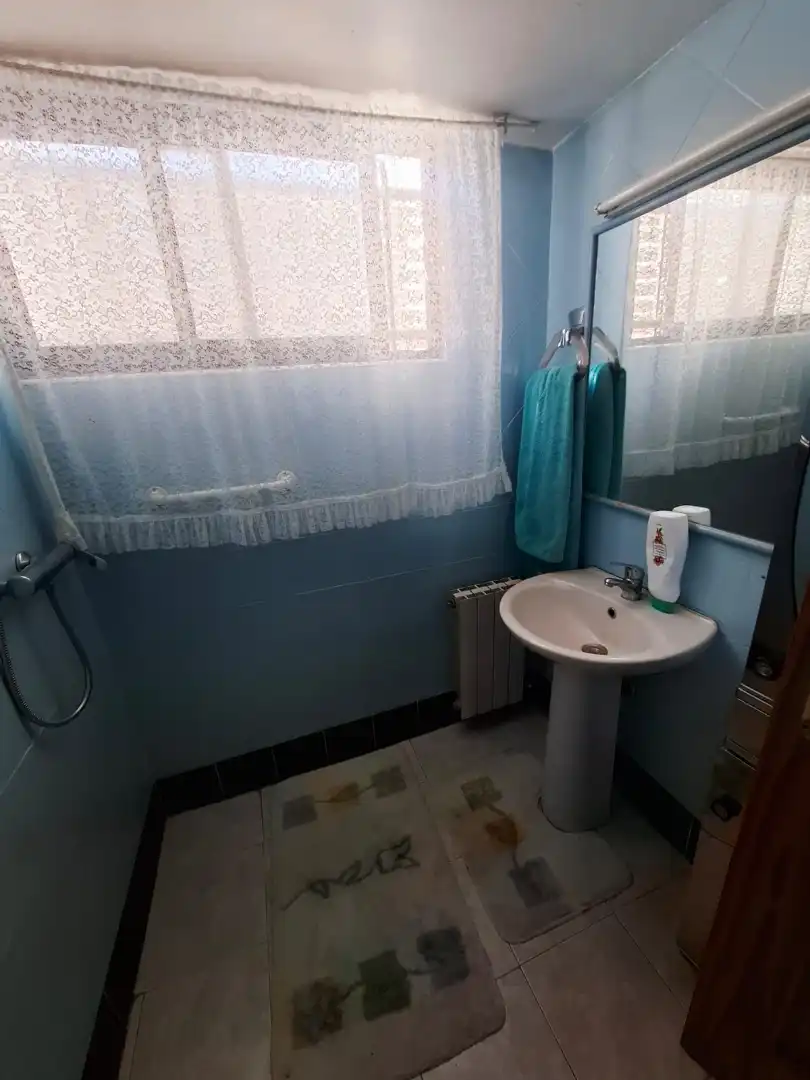 Baño de Casa o chalet en venta en Villaviciosa de Odón con Aire acondicionado, Calefacción y Jardín privado
