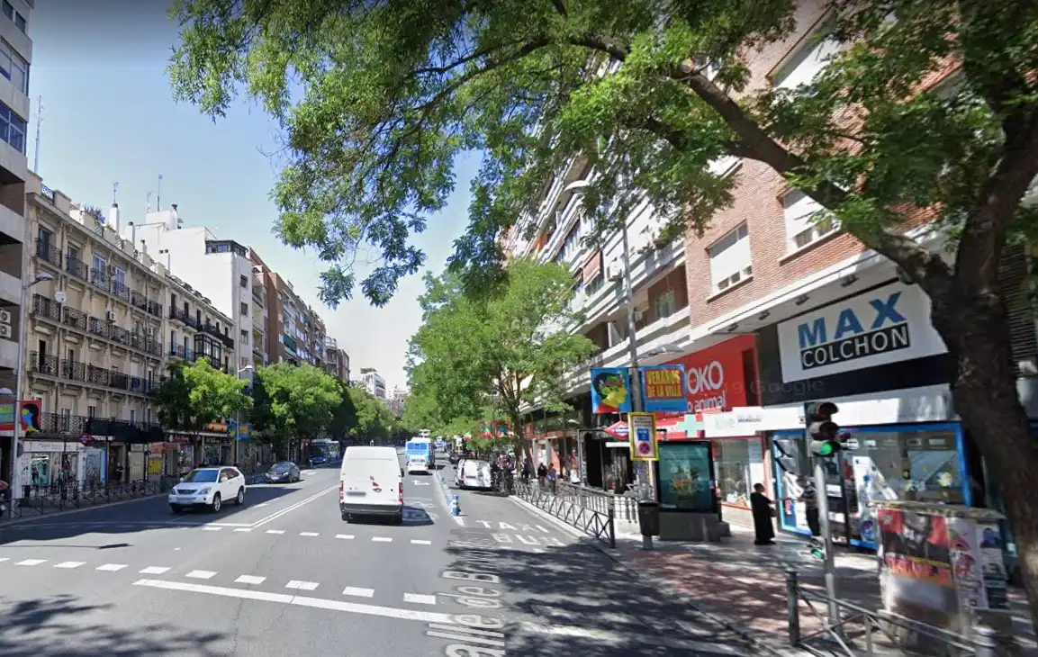 Estudi amb ascensor de lloguer a Calle de Bravo Murillo