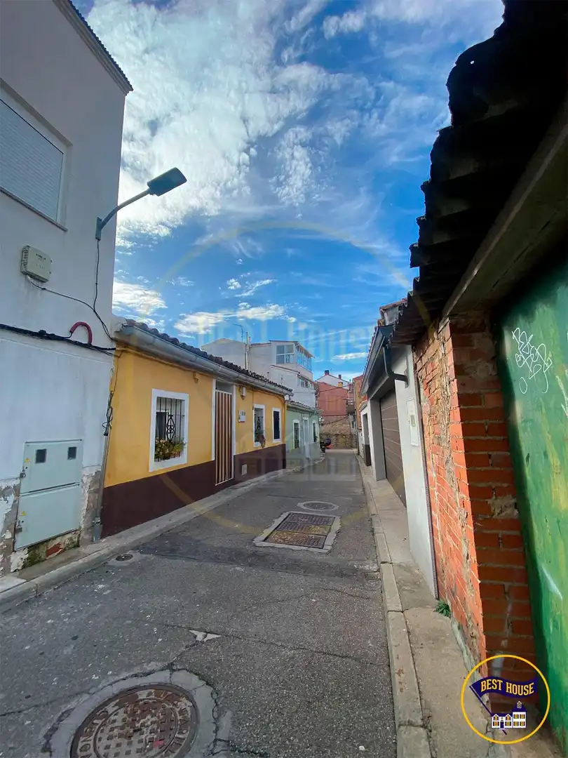 Exterior view of Flat for sale in Cuenca  with Heating and Balcony