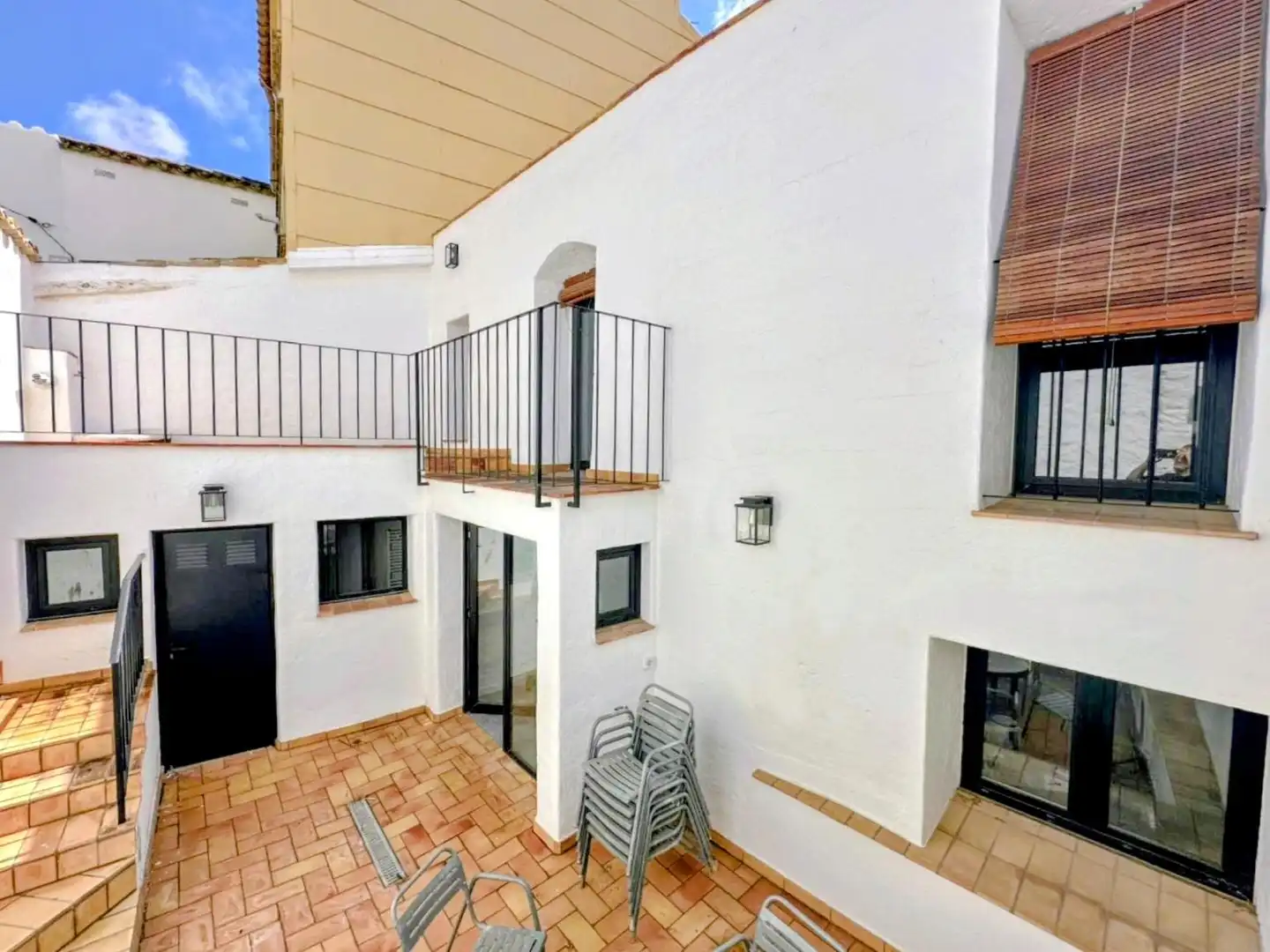 Vista exterior de Casa o chalet en venta en Sant Pere de Ribes con Calefacción, Terraza y Balcón