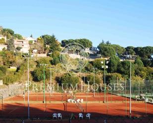 Vista exterior de Finca rústica en venda en Cabrils amb Calefacció, Jardí privat i Terrassa