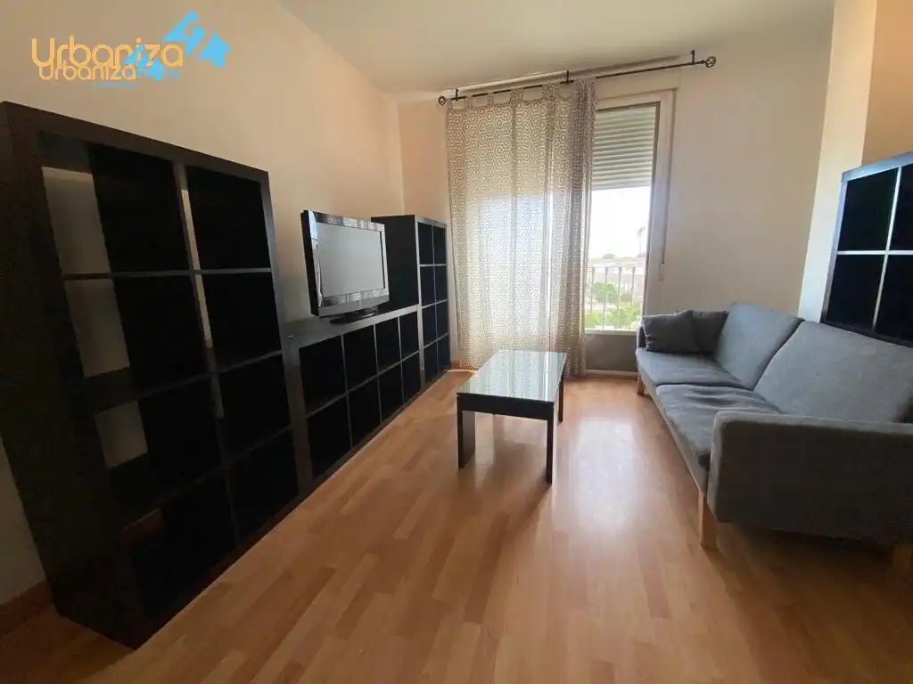 Apartamento con terraza en venta en Carretera de Sevilla - Los Montitos, imagen 3