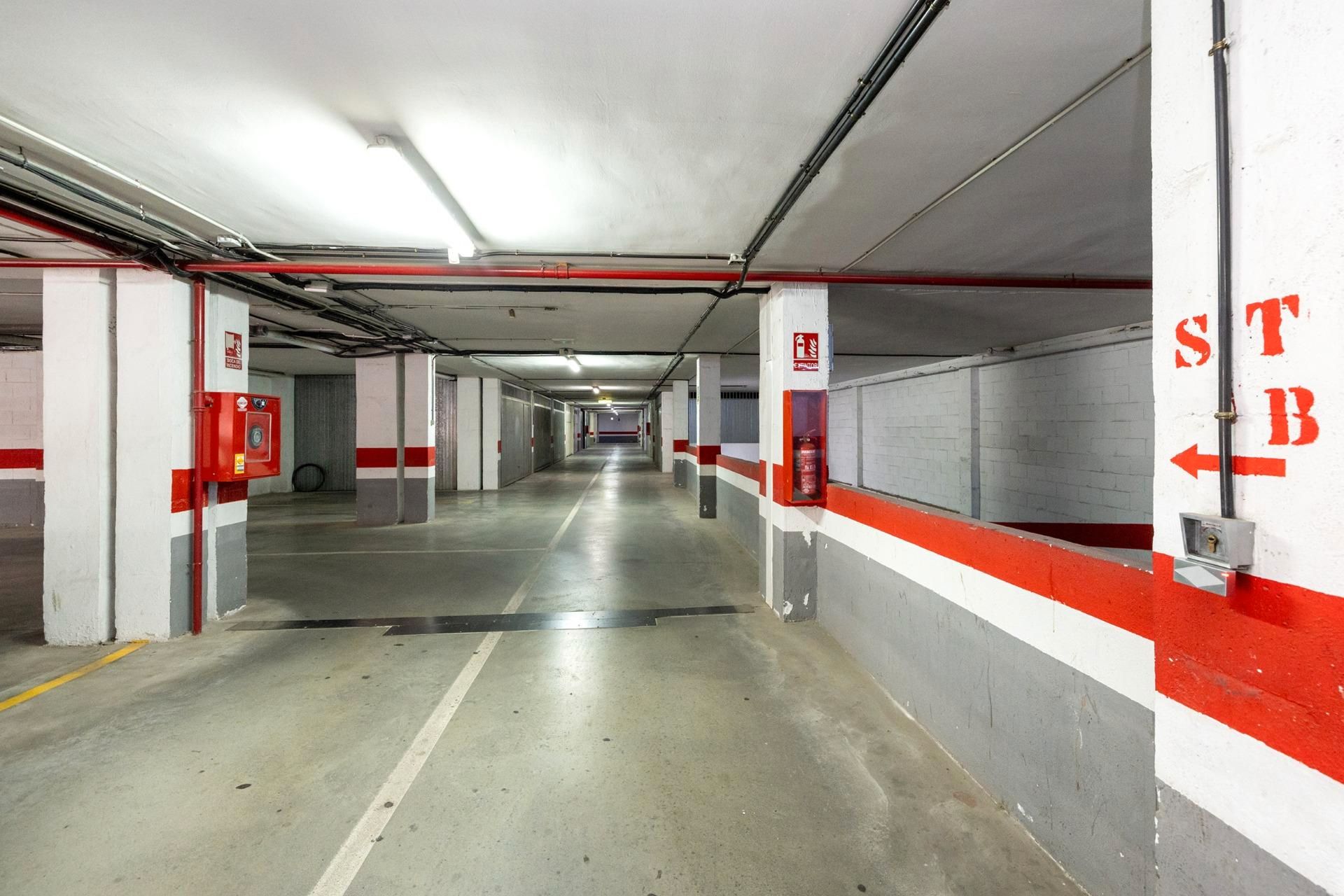 Aparcament de Garatge en venda en  Granada Capital
