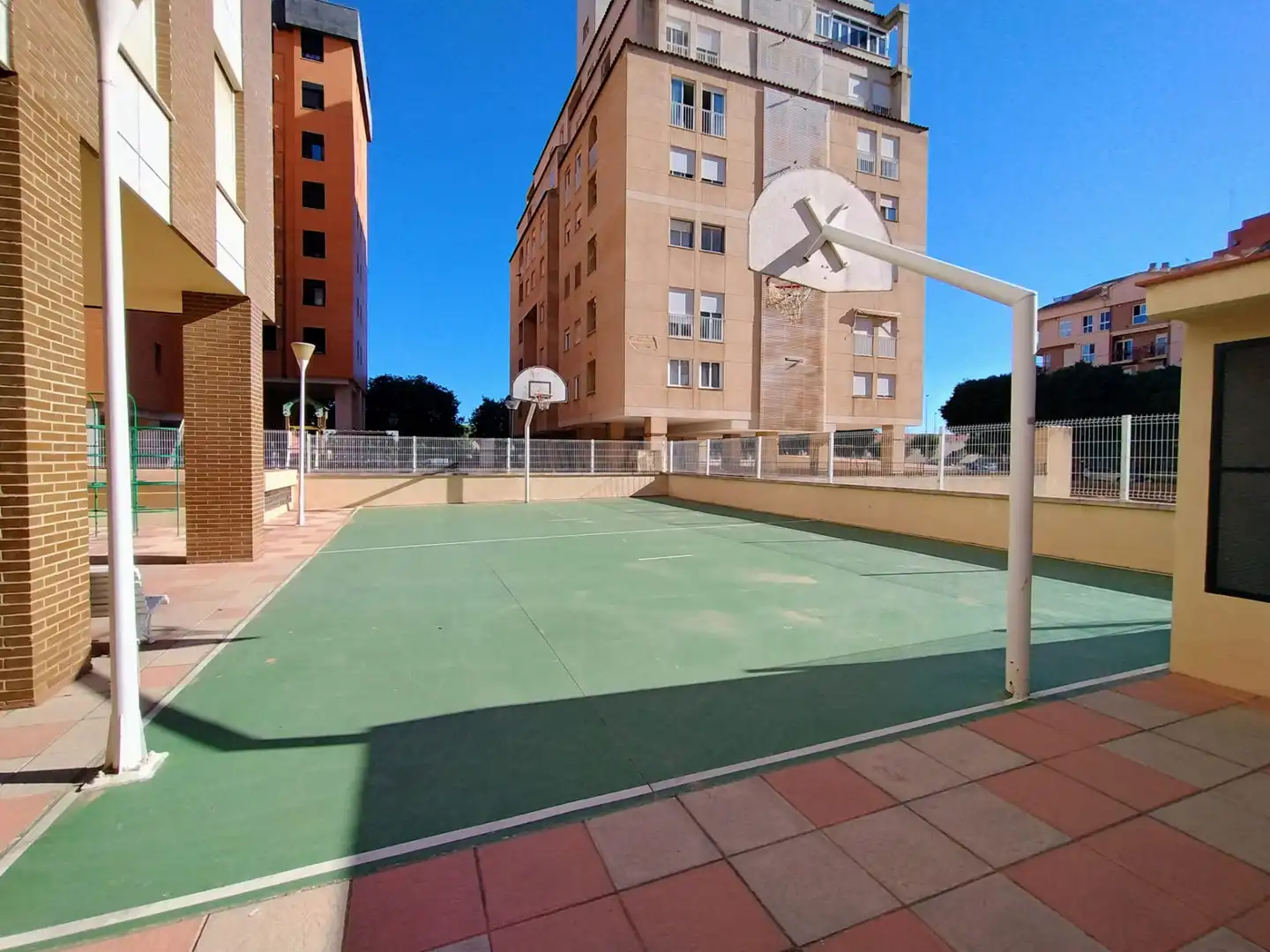 Piso con balcón en venta en Carrer d'Amali Gimeno 9, imagen 25