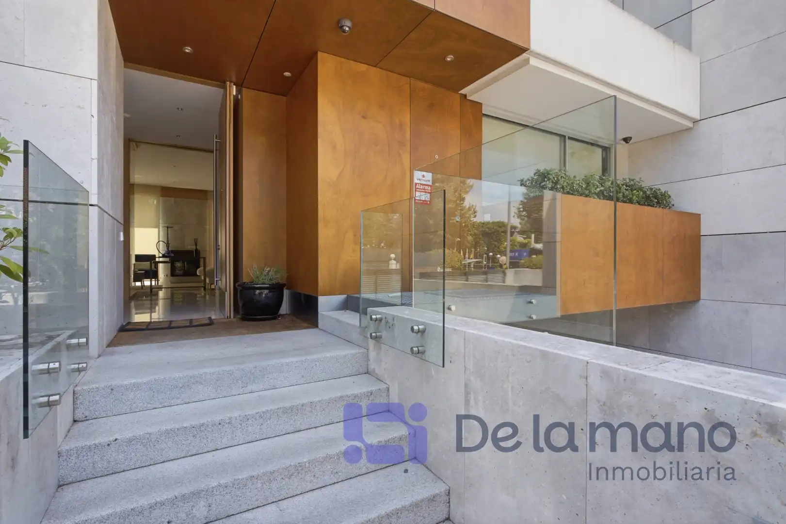 Exterior view of Houses for sale in Madrid  with Air Conditioner, Heating and Private garden