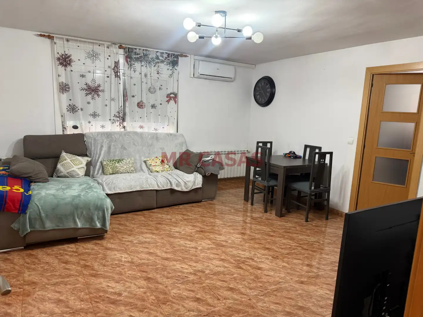 Living room of Flat for sale in Rubí  with Air Conditioner and Heating