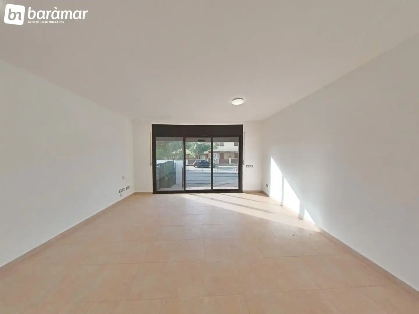Casa adosada en venta en Roda de Berà con Aire acondicionado, Calefacción y Jardín privado