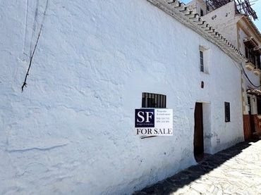 Adossat en venda a Canillas de Aceituno