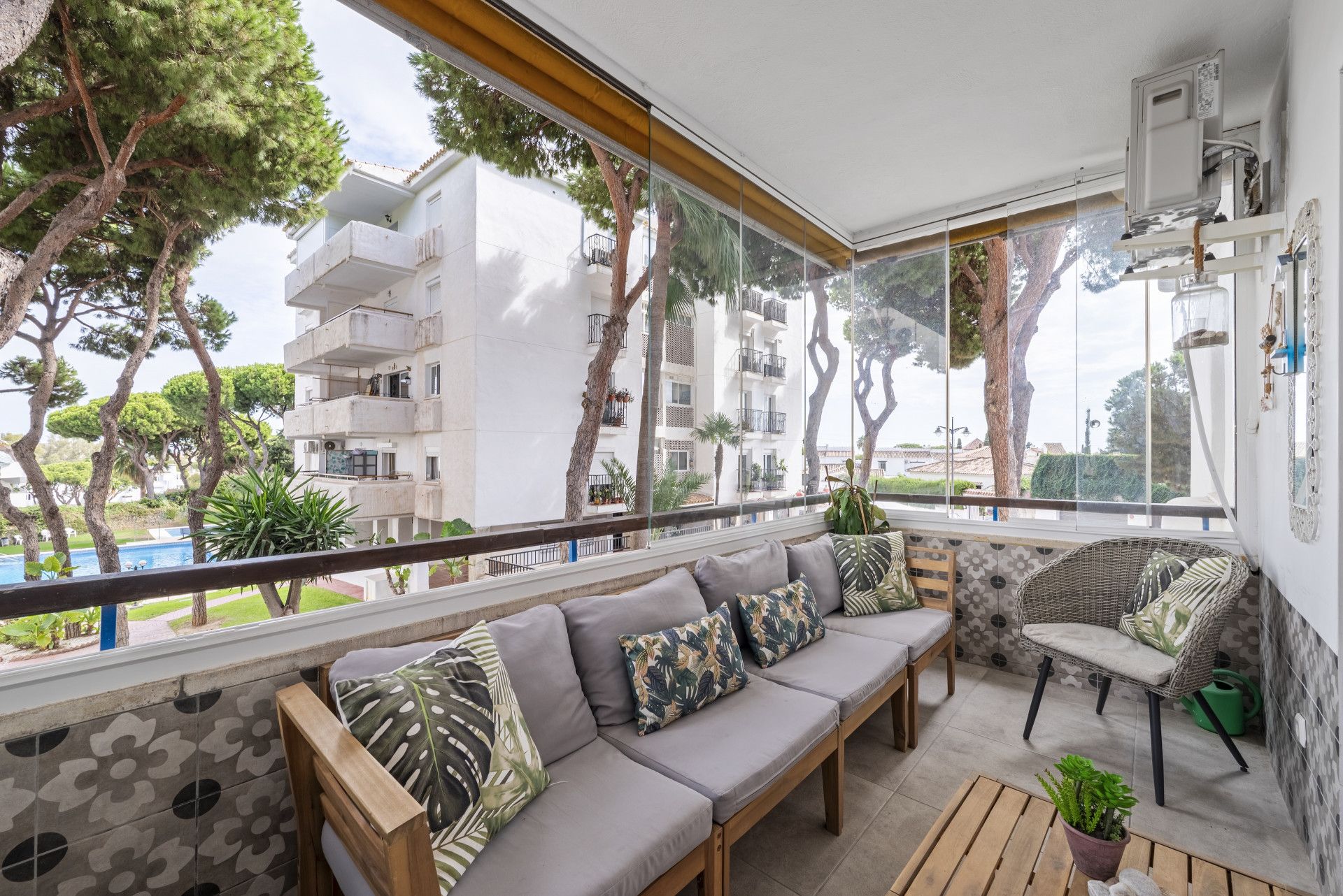 Terrassa de Apartament en venda en Mijas amb Aire condicionat, Terrassa i Piscina