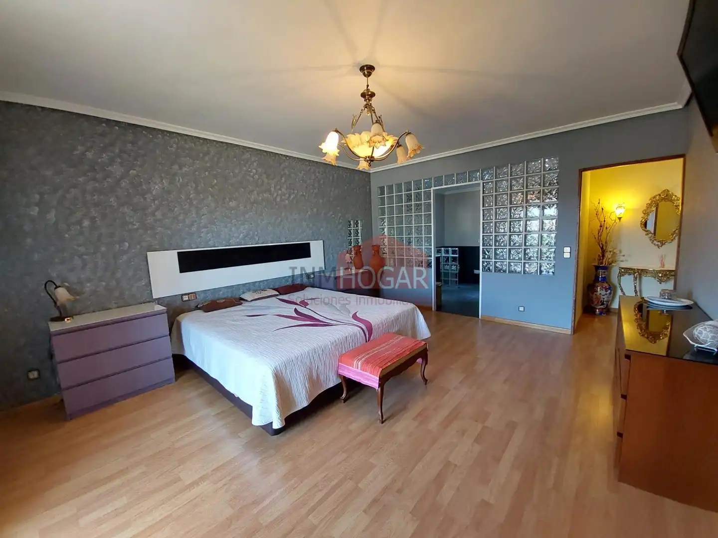Bedroom of Houses for sale in Sanchidrián  with Private garden, Parquet flooring and Terrace