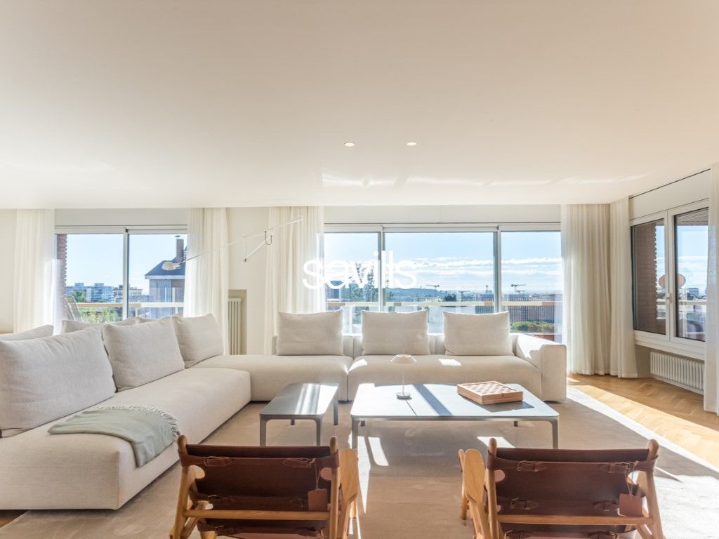 Living room of Apartment for sale in  Barcelona Capital  with Air Conditioner, Private garden and Terrace