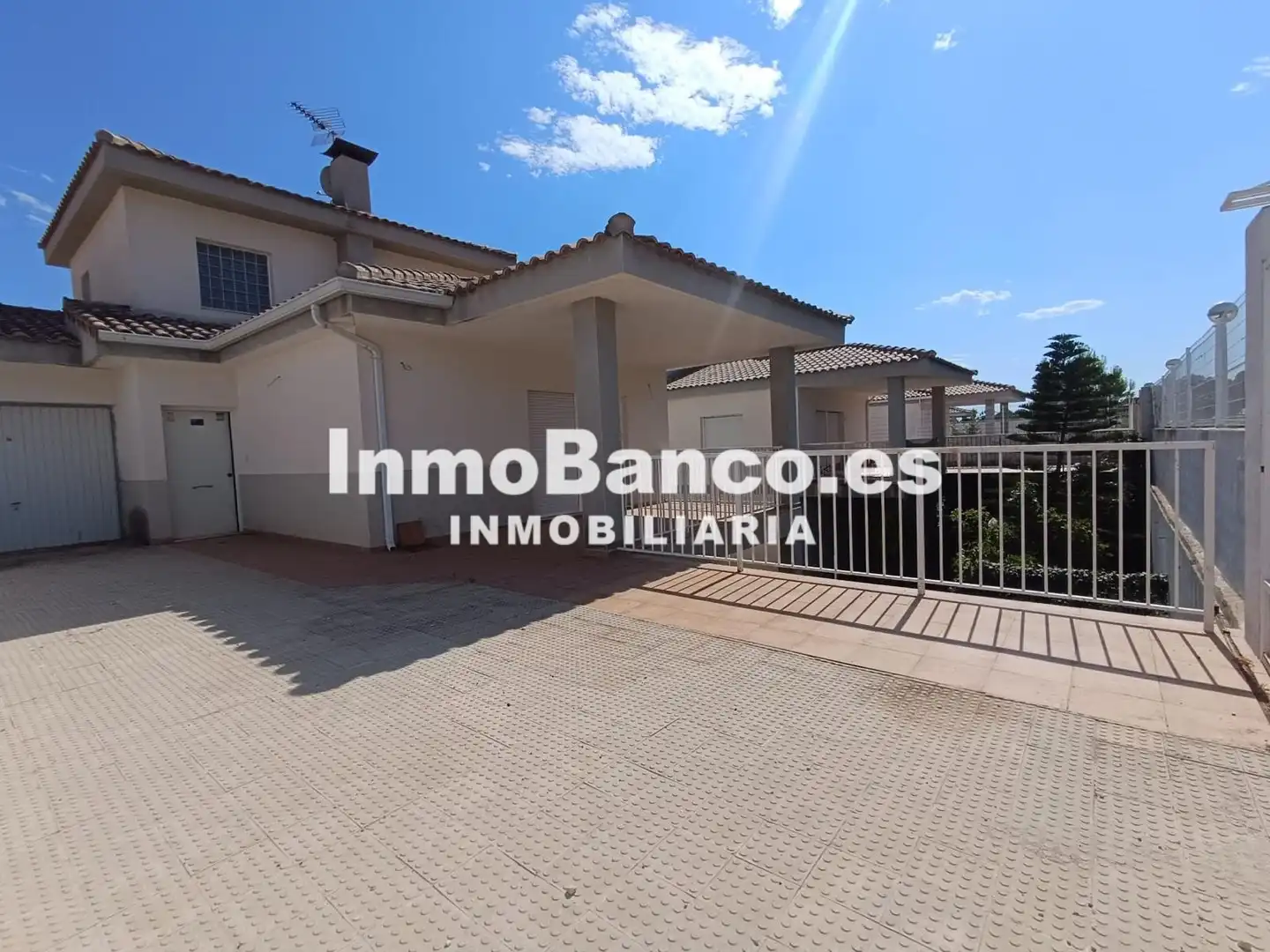 Casa en venda a Colònia Motor del Vicari 827