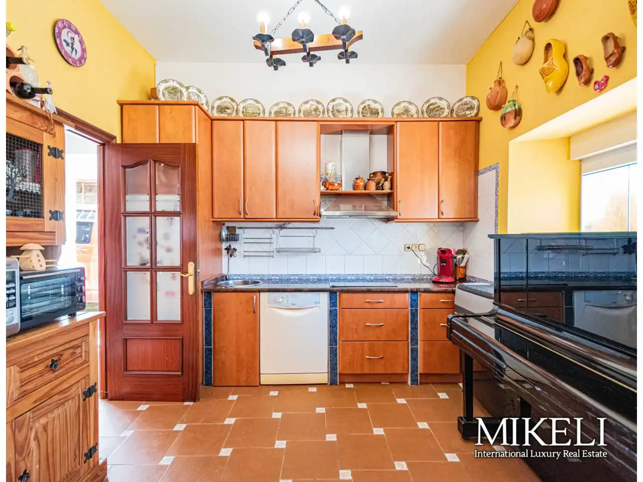 Cocina de Casa o chalet en venta en Santander con Calefacción, Jardín privado y Terraza