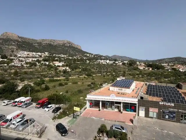 Vista exterior de Piso en venta en Calpe / Calp con Aire acondicionado, Calefacción y Terraza