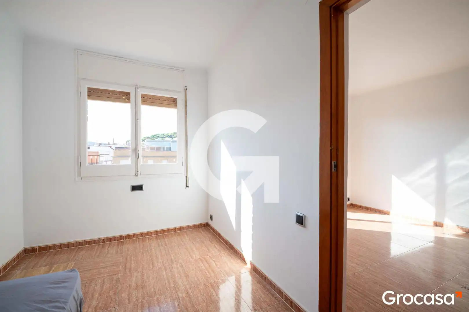 Bedroom of Flat for sale in Mataró  with Air Conditioner, Oven and TV