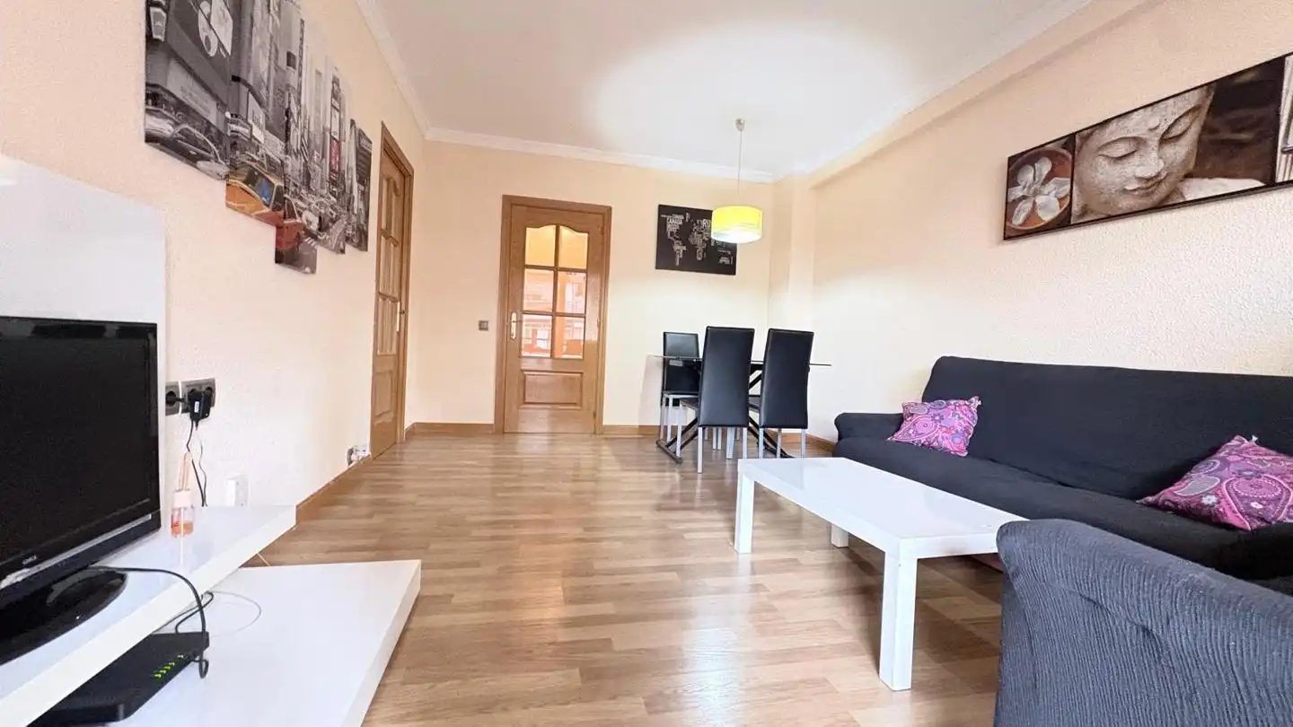 Piso con ascensor en venta en Caballería Española, imagen 14