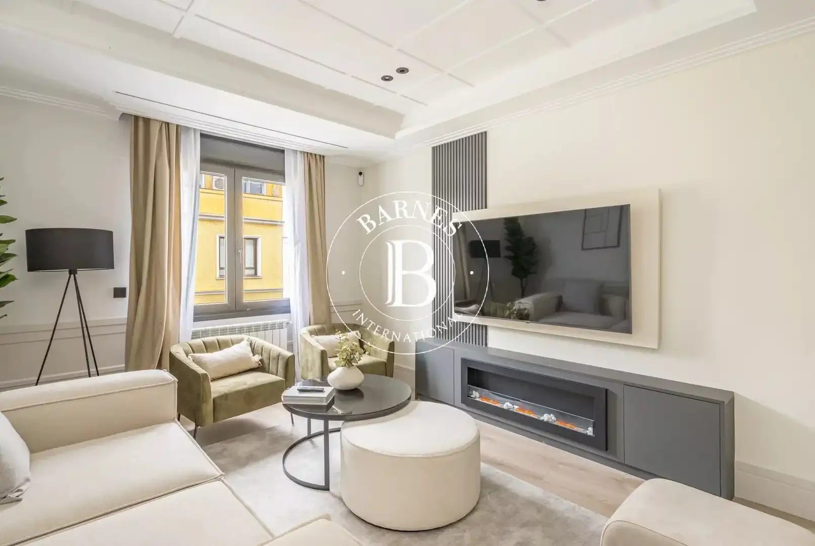 Living room of Flat for rent in  Madrid Capital  with Air Conditioner, Heating and Terrace