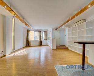 Living room of Loft to rent in  Barcelona Capital  with Air Conditioner