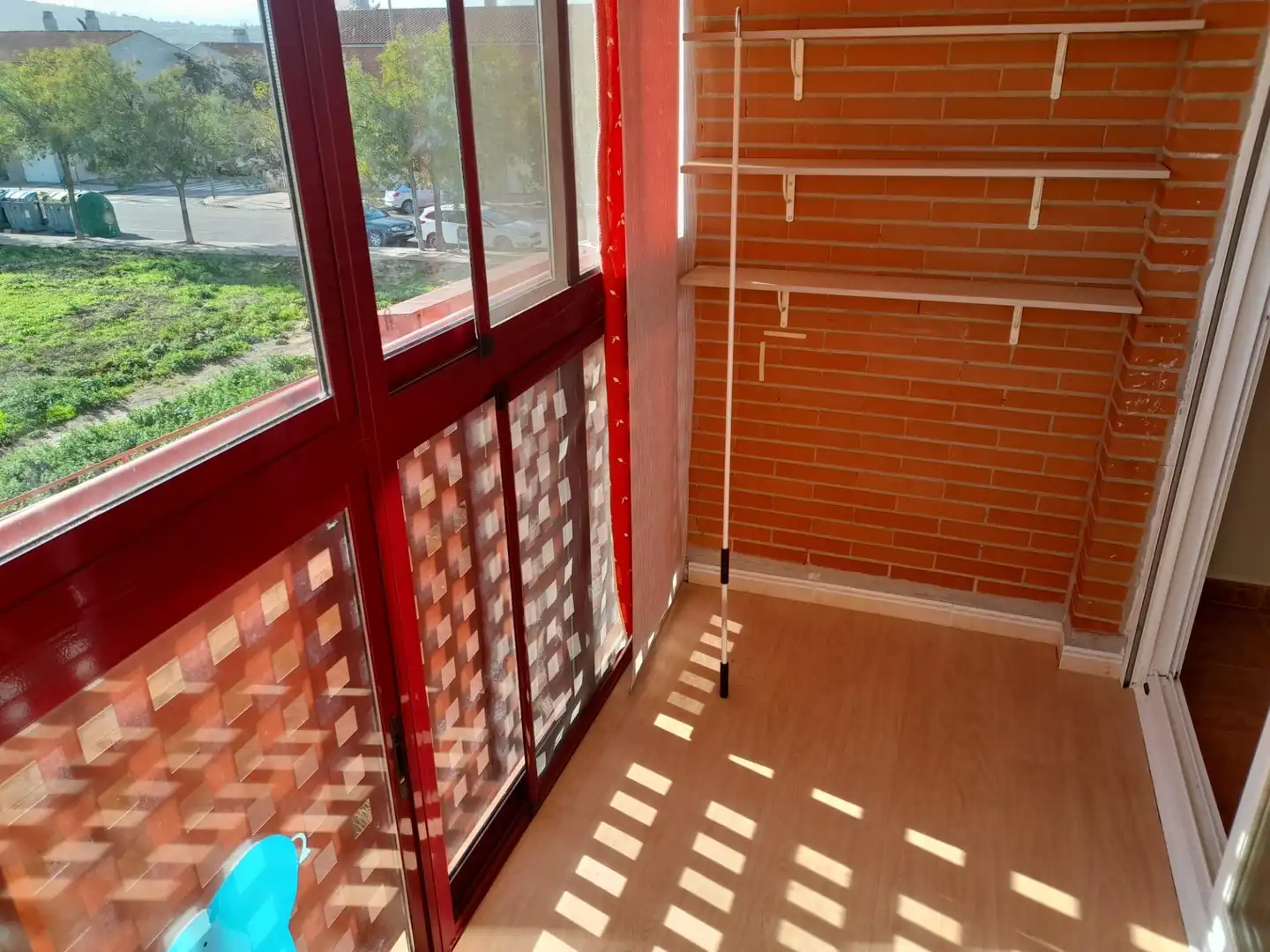 Appartement compact avec ascenseur à louer à Montesol - Mejostilla