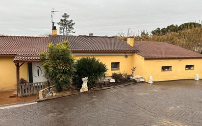 Exterior view of House or chalet for sale in Caldes de Malavella  with Air Conditioner