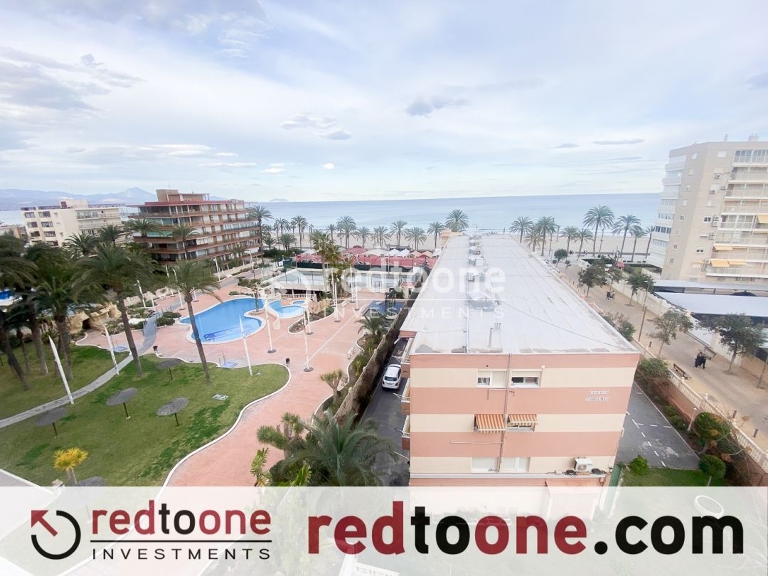 Vista exterior de Pis en venda en Alicante / Alacant amb Terrassa, Traster i Piscina
