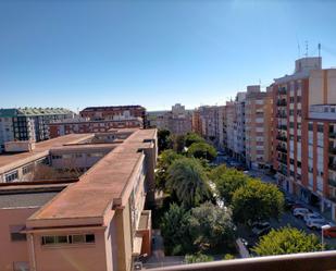 Exterior view of Flat to rent in Vila-real  with Storage room, Oven and Balcony