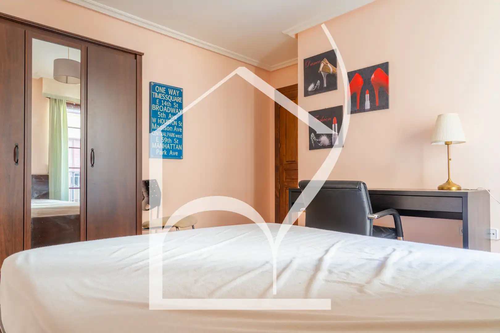 Schlafzimmer von Wohnung zum Verkauf in Salamanca mit Heizung und Möbliert