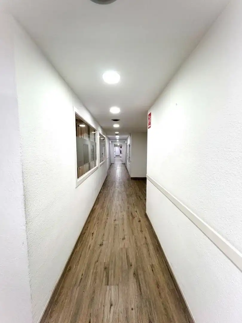 Gewerbefläche zur Miete in Carrer Carrer València, imagen 13