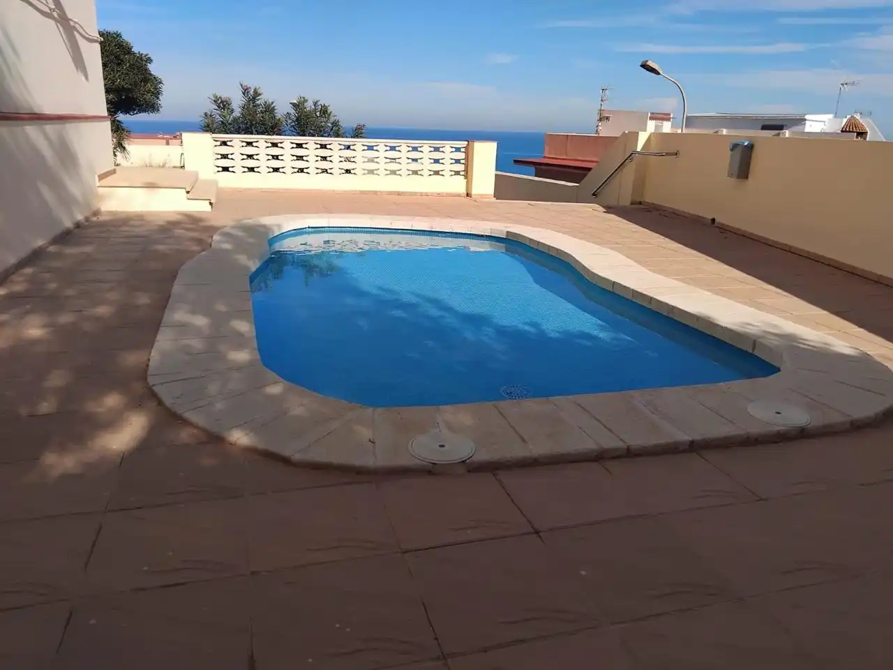 Apartamento con terraza en venta en Carrer Azahar, imagen 4