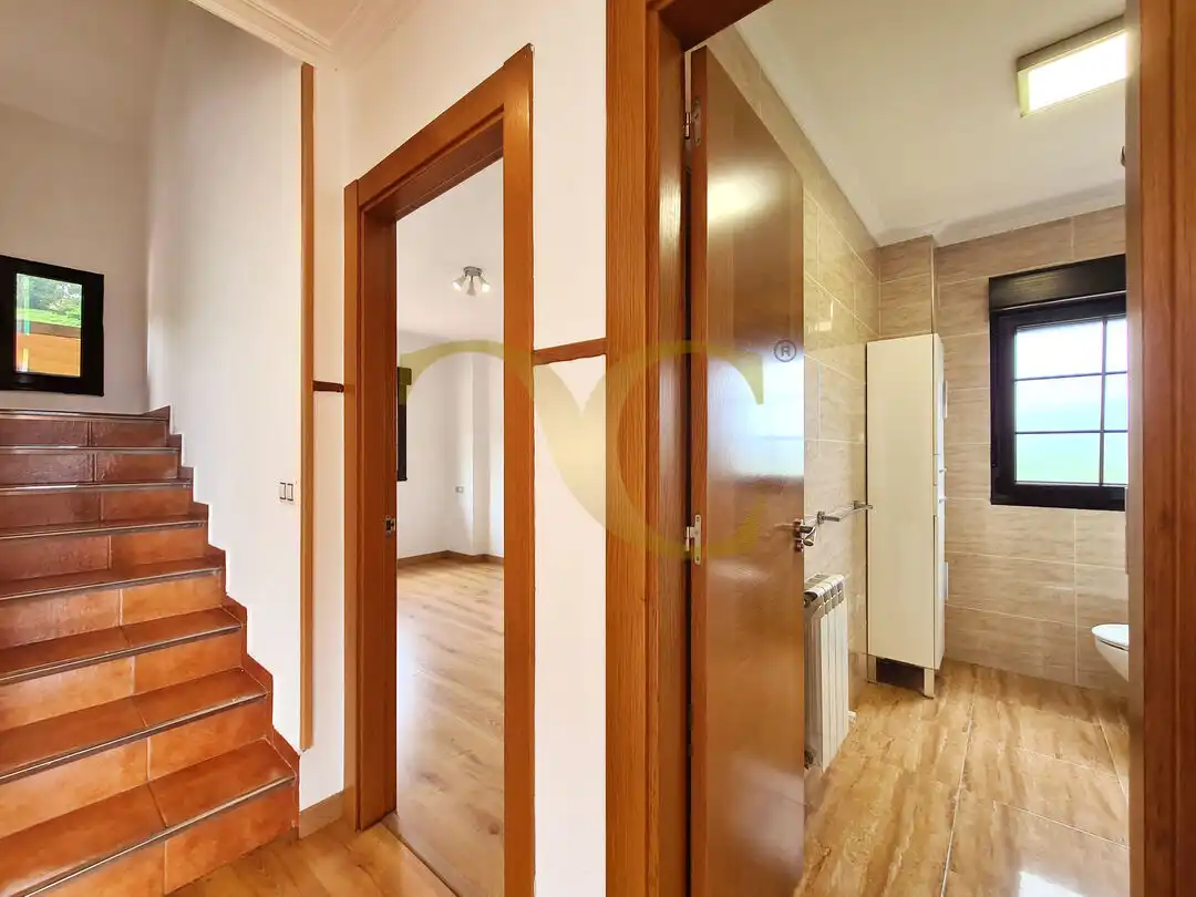 Casa o chalet en venta en Gijón  con Calefacción, Jardín privado y Balcón