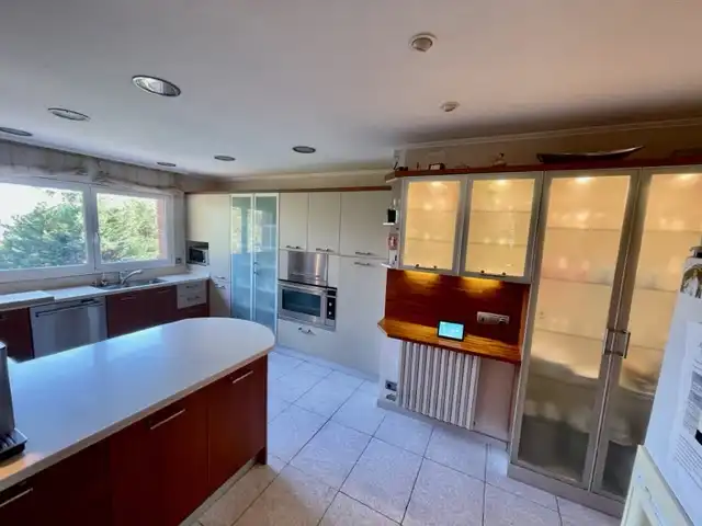 Cocina de Casa o chalet en venta en Cerdanyola del Vallès con Aire acondicionado, Calefacción y Jardín privado