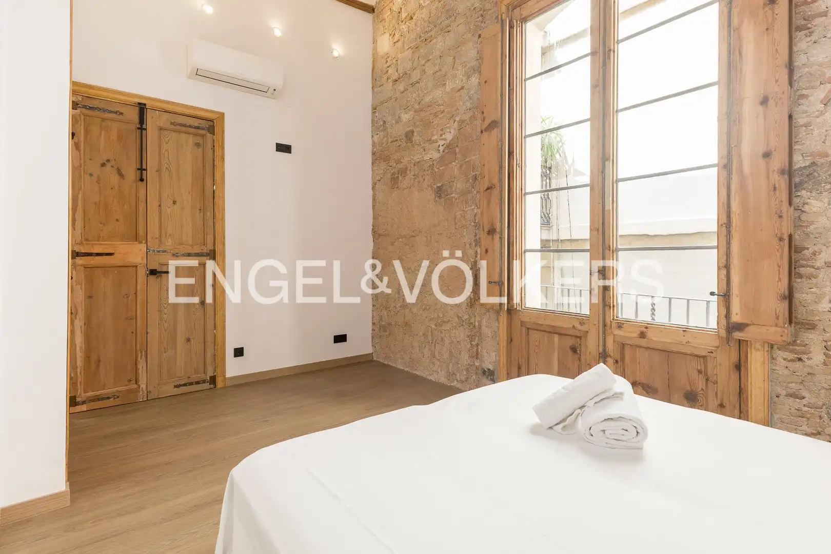 Piso con terraza en venta en Ciutat Vella, imagen 32