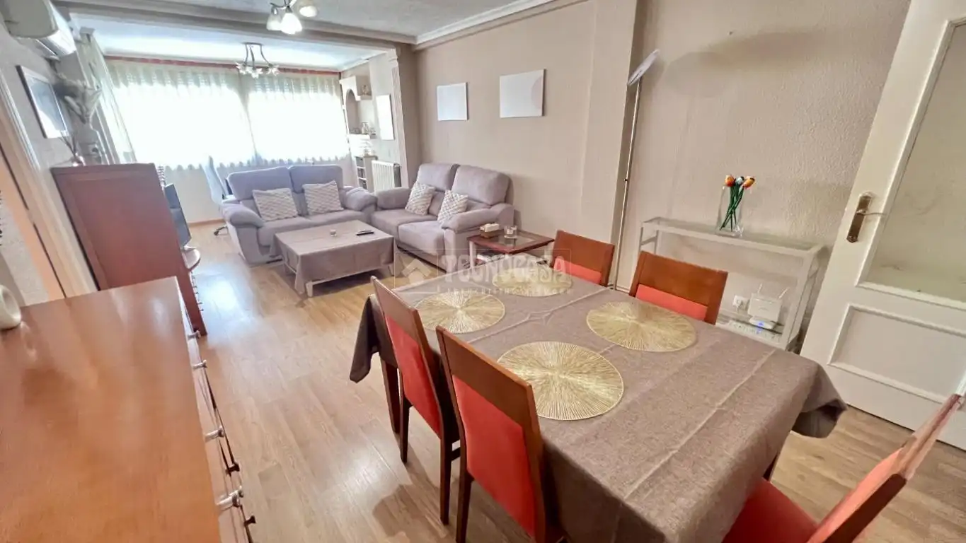 Sala de estar de Piso en venta en Alcalá de Henares con Aire acondicionado, Calefacción y Terraza
