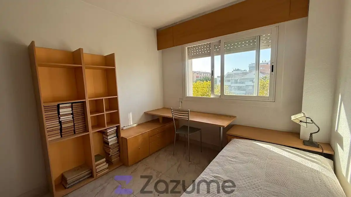 Schlafzimmer von Wohnung zur Miete in Murcia mit Abstellraum, Möbliert und Waschmaschine