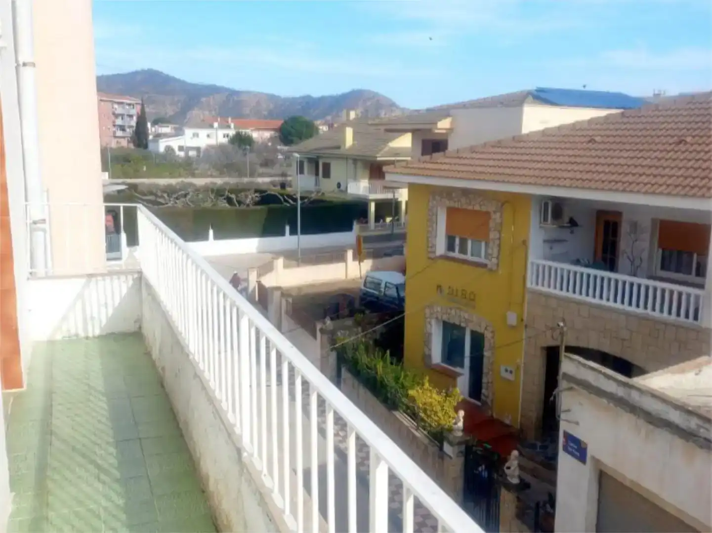 Vista exterior de Pis en venda en Riba-roja d'Ebre