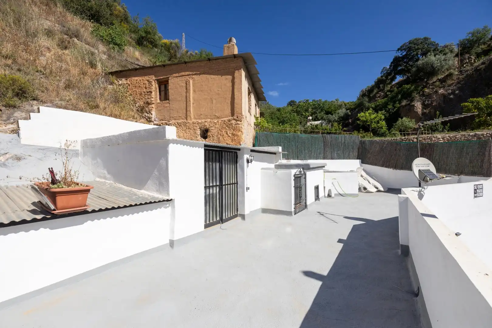 Vista exterior de Terreno en venta en Lanjarón